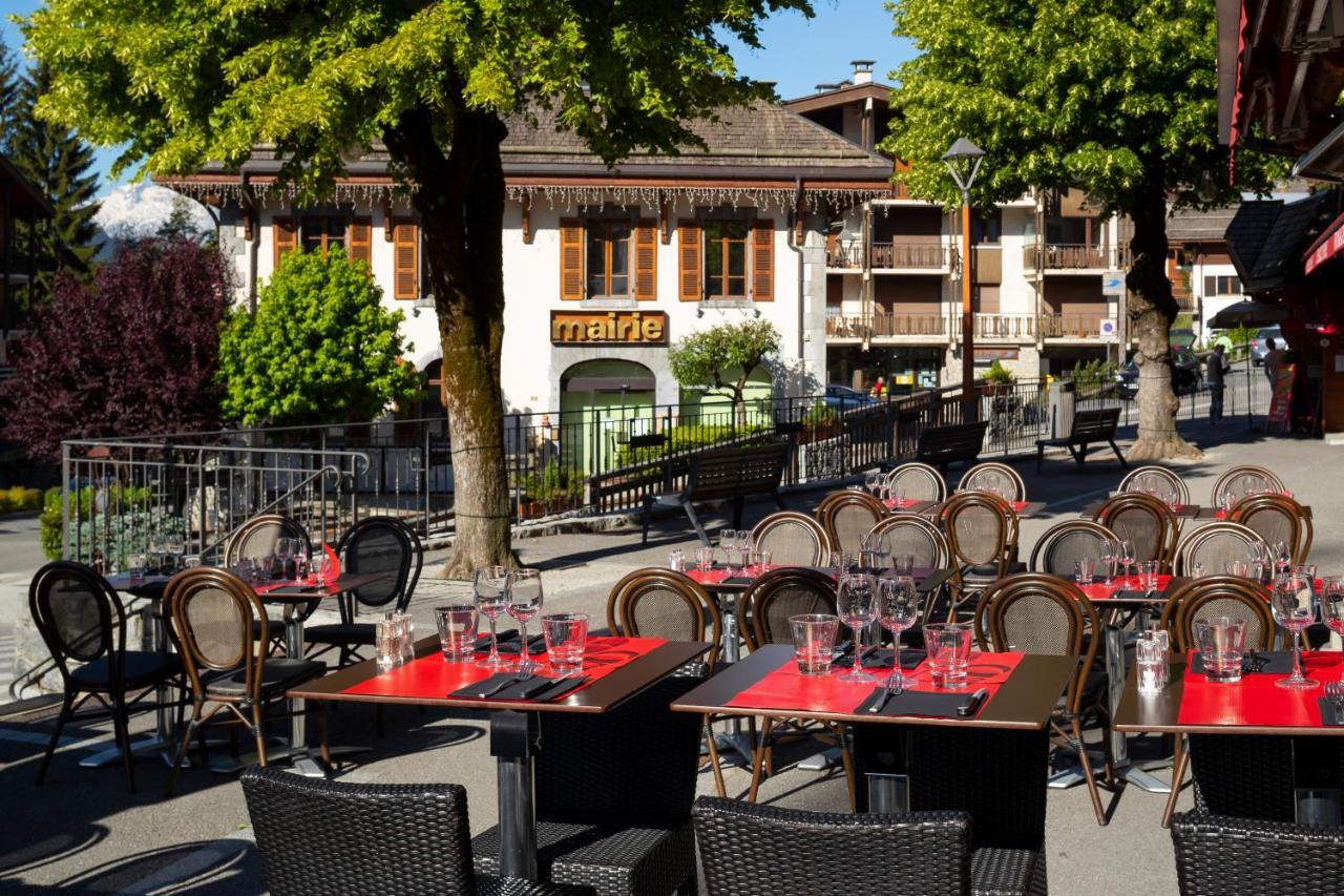 Logis La Croix-Saint-Maurice Hotel Le Grand-Bornand Eksteriør billede