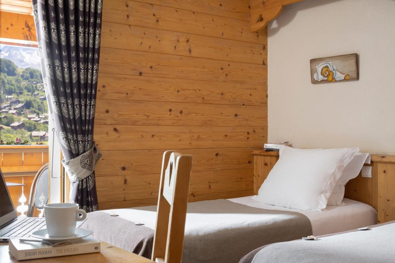 Logis La Croix-Saint-Maurice Hotel Le Grand-Bornand Eksteriør billede